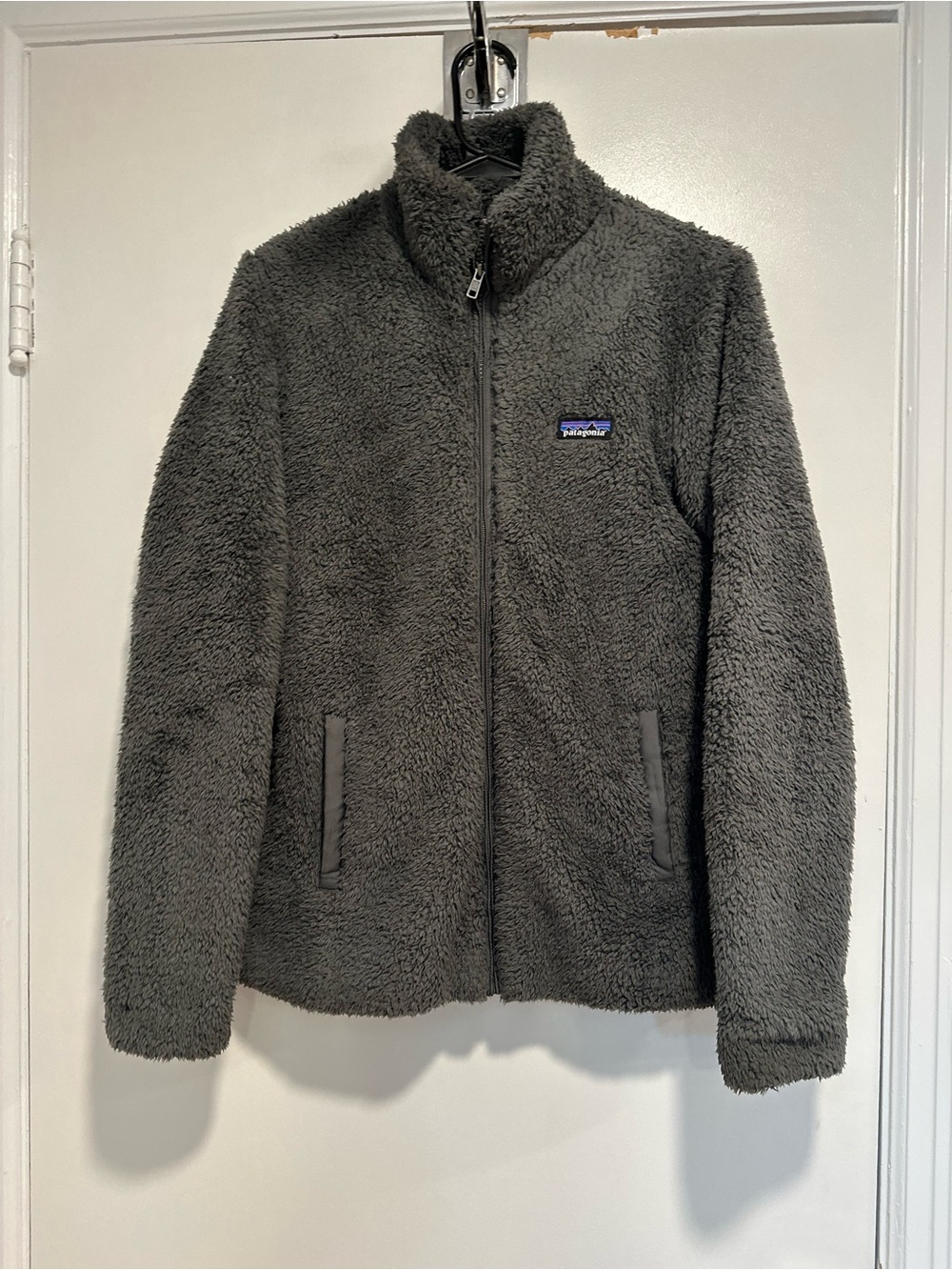 EUC Patagonia Los Gatos Sz:M gray fleece full zip jacket Sherpa/teddy High Pile.